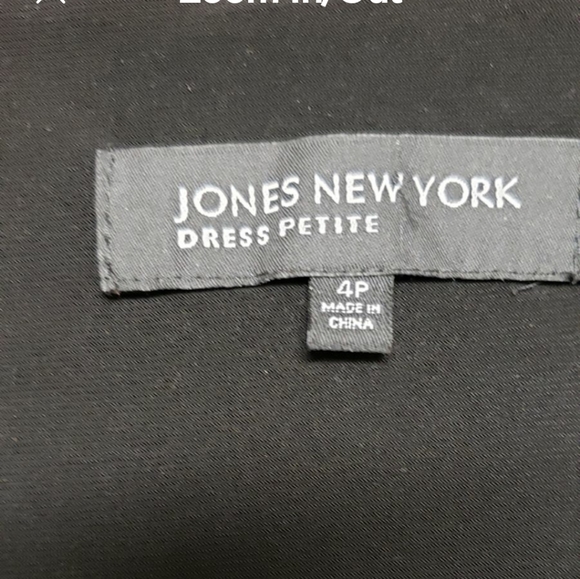 Dress - Picture 8 of 9